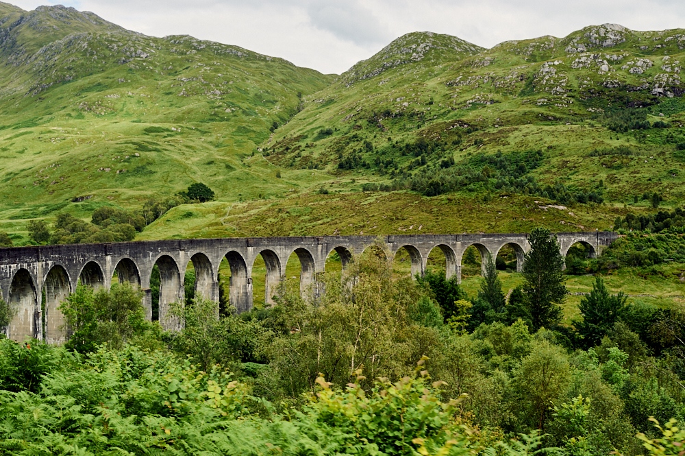jacobite train, west coast railways, scot ail, rail, journey, scenic, glenfinnan viaduct, harry potter, steam train, scotland, uk, ursula schmitz, my trip to the highlands