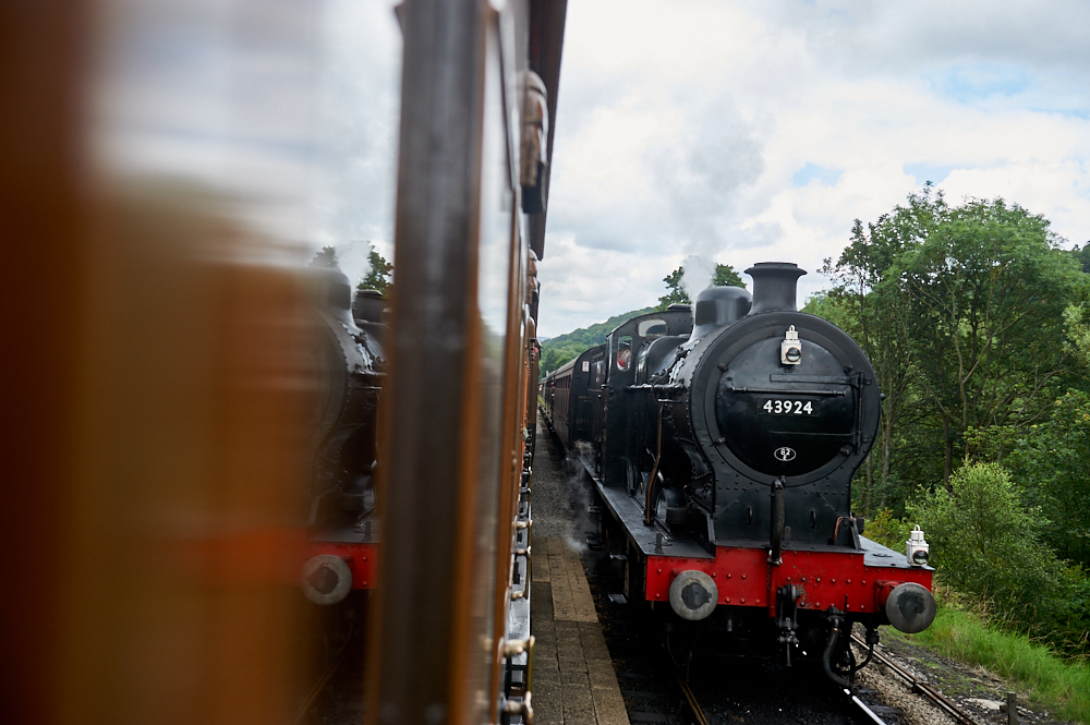 worth valley railway, stem train, vintage trains, sunday, haworth, oxenhope, keightly, bronte country, yorkshire, england, travel