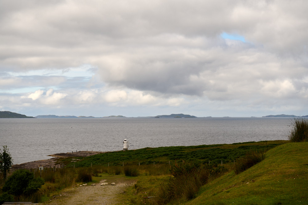 Walking along Ardnair beach and to Rhue Lighthouse.