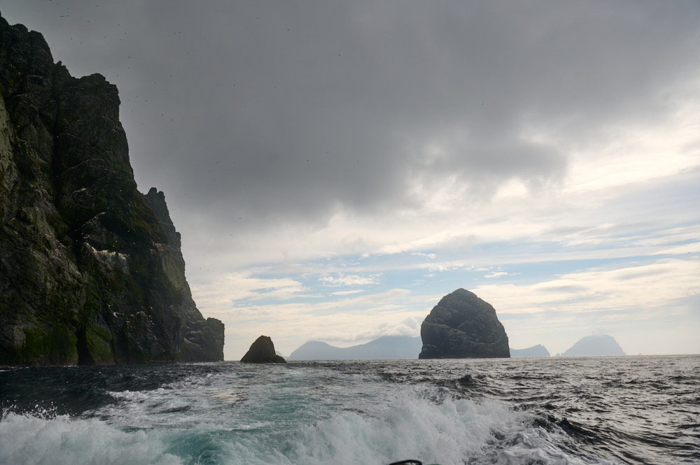 Saying good bye to Hirta, the biggest islands of the St Kilda archipelago. Visiting the stacks and islands and all the birds colonies.