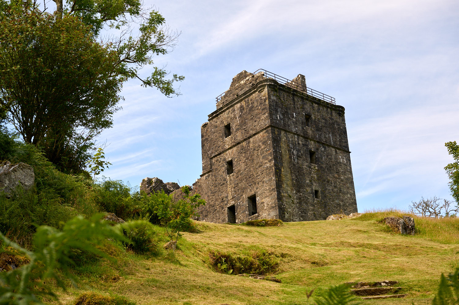 Visiting Carnasserie Castle in Kilmartin Glen, the Kindgom of Dalriada.